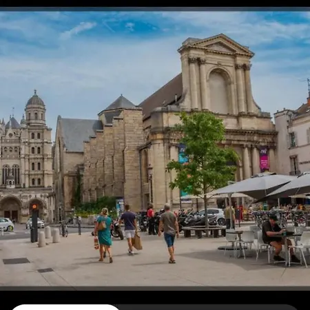 Dauphine - Centre Gare , Sejour Autonome 24h-24 - - - מלון