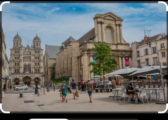 Dauphine - Centre Gare , Sejour Autonome 24h-24 - - - Hotel