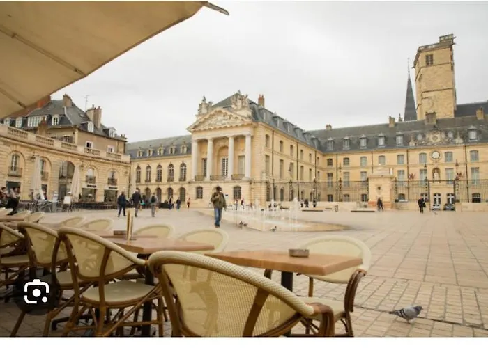 Dauphine - Centre Gare , Sejour Autonome 24h-24 - - - Hotel 2*